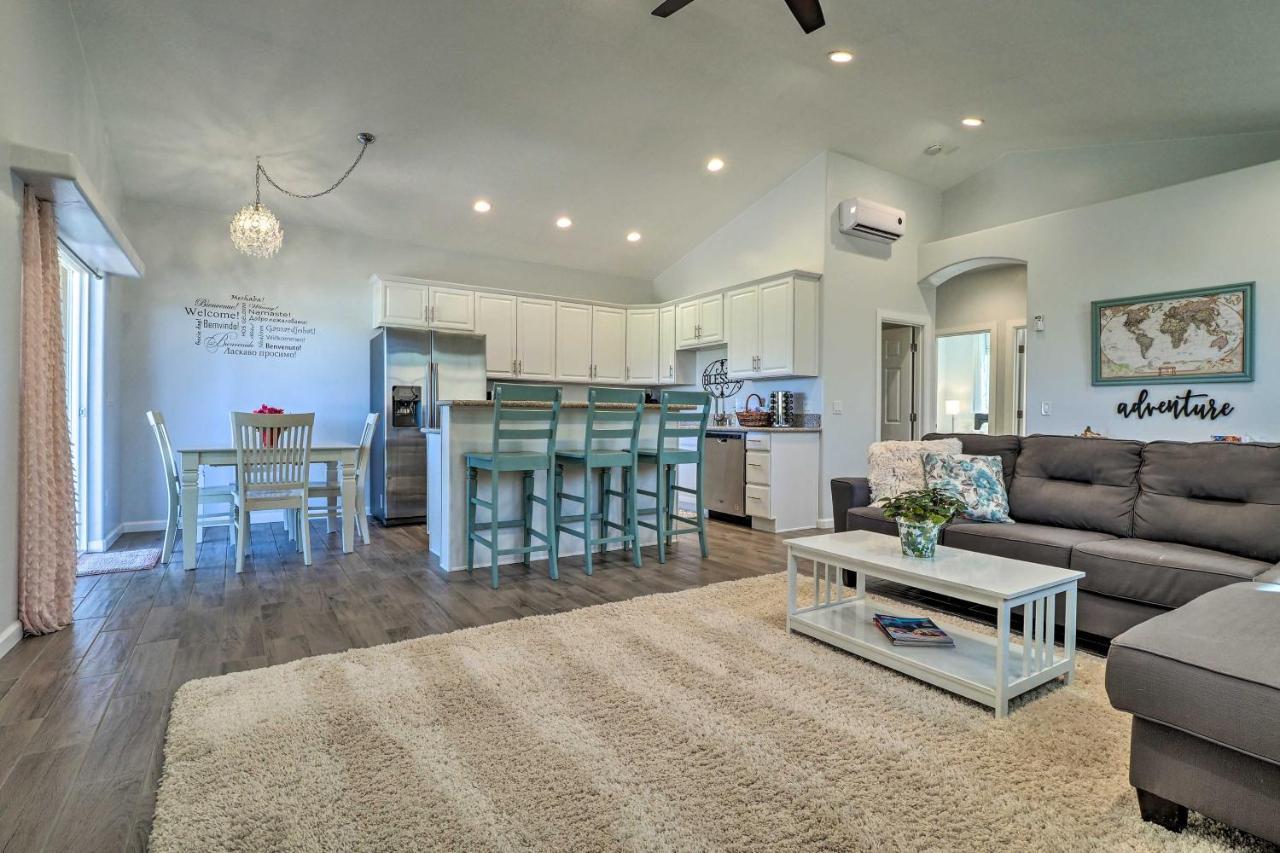 Getaway With Views - 25 Mi To Zion! Apartment