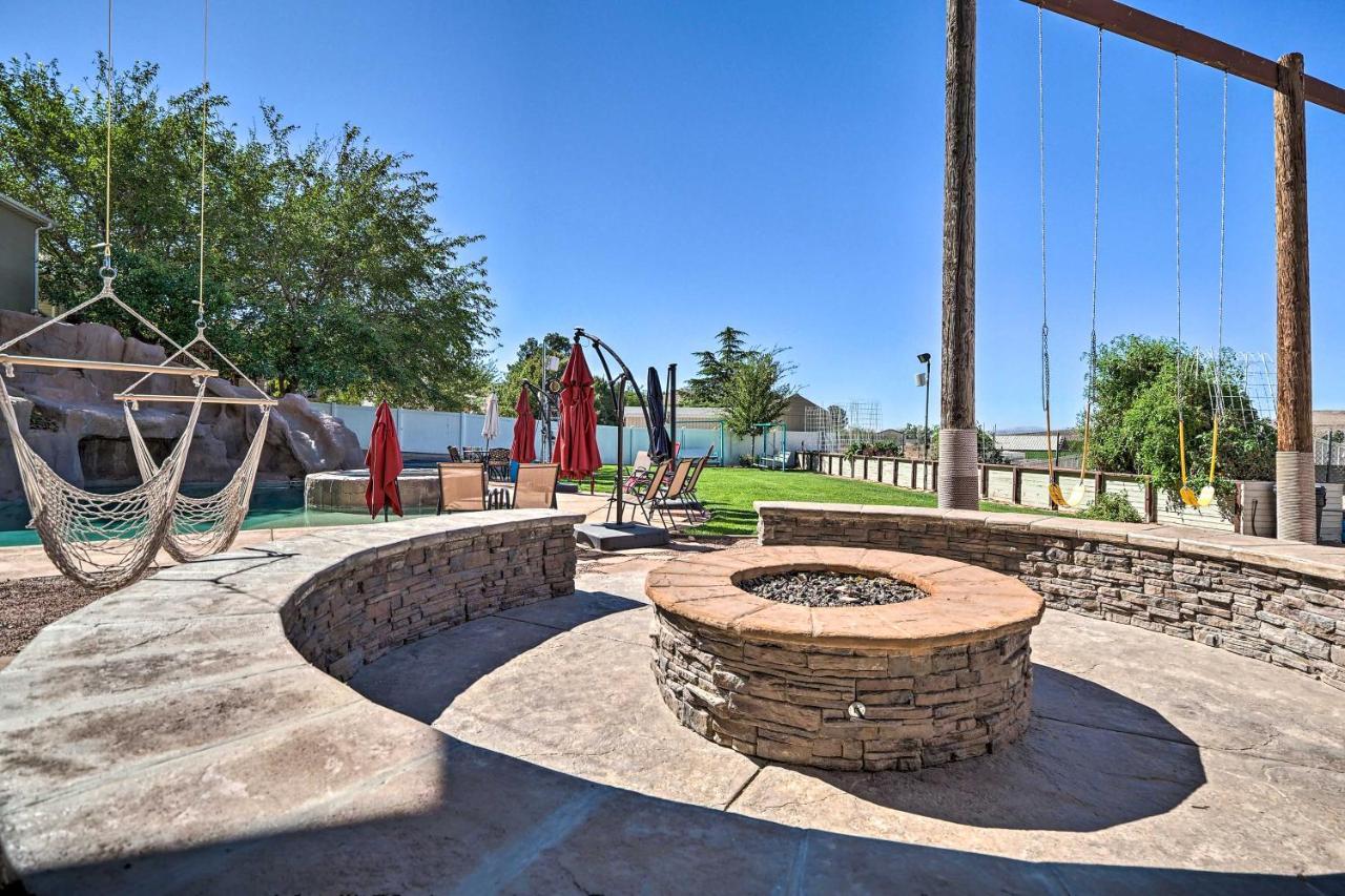 Getaway With Views - 25 Mi To Zion! Apartment Hurricane
